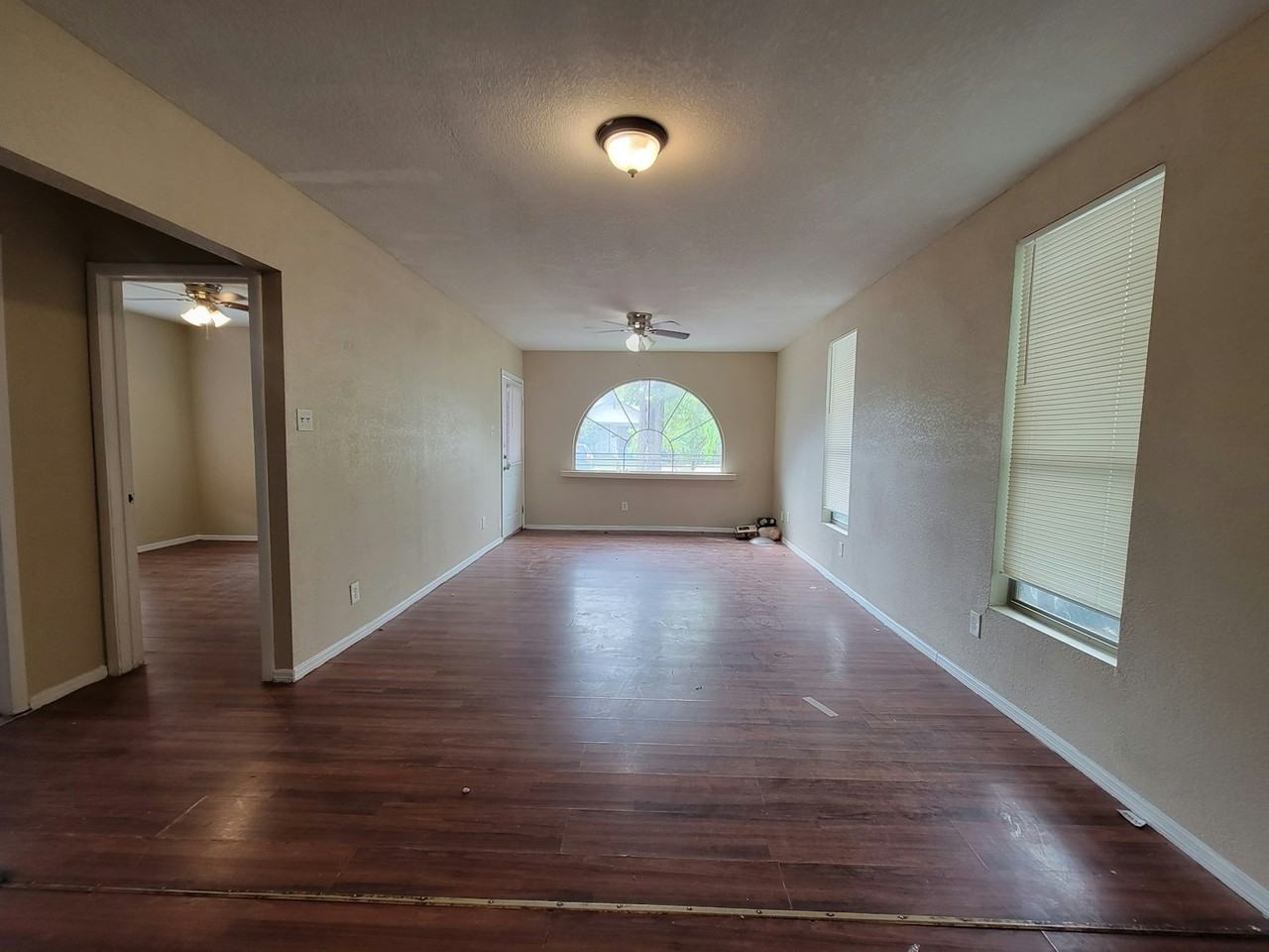 607 Gulf Street - Photo 3 of 15