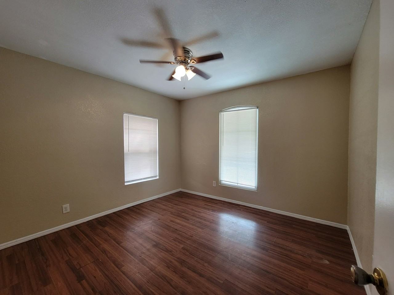 607 Gulf Street - Photo 6 of 15