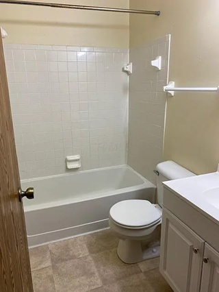 3717 Heatherglen Drive - Photo 4 of 7