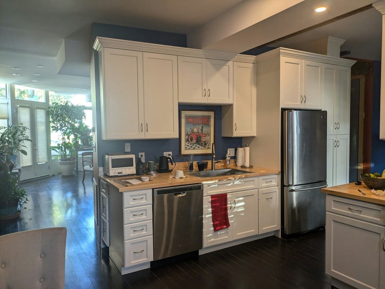 400 S Laurel St, Unit 1 - Photo 3 of 19