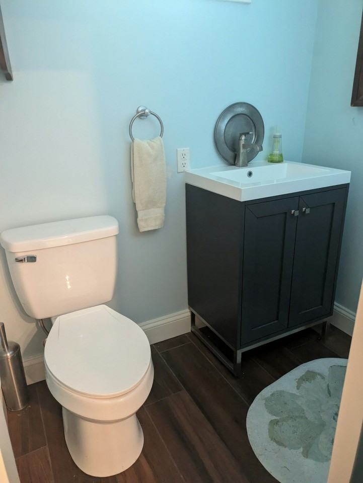 400 S Laurel St, Unit 1 - Photo 6 of 19