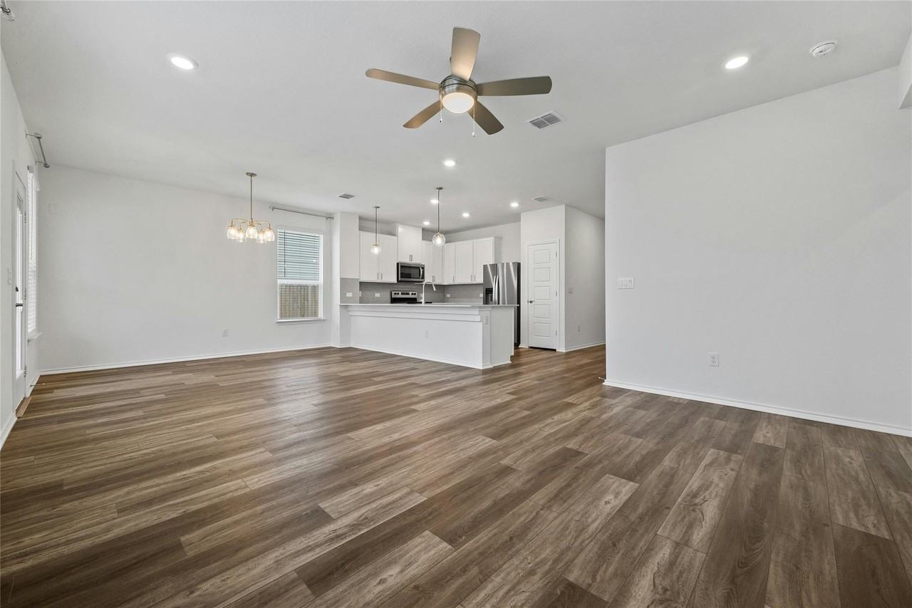 7712 Libretto Ln - Photo 4 of 31