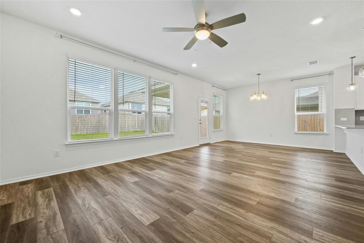 7712 Libretto Ln - Photo 5 of 31