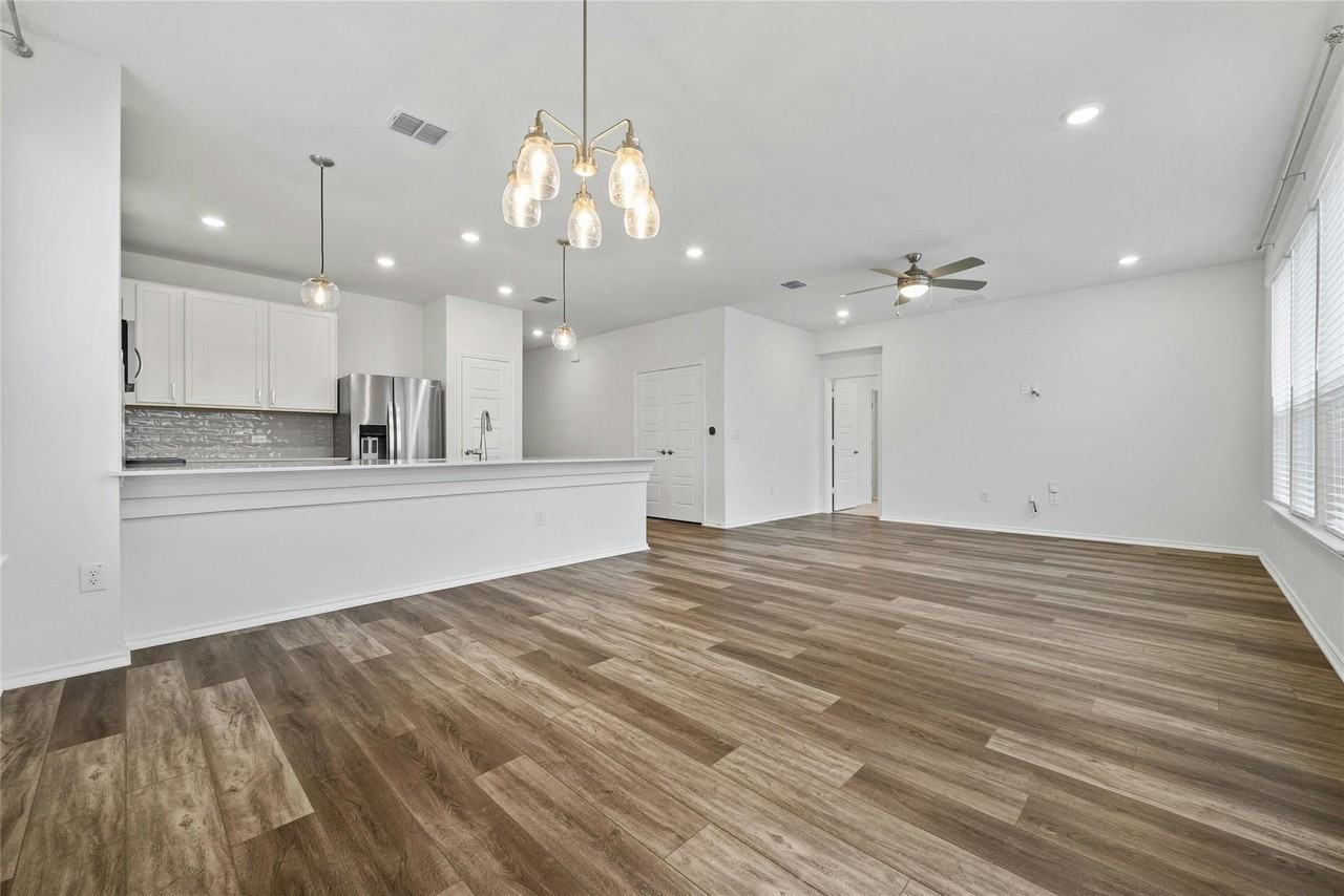 7712 Libretto Ln - Photo 6 of 31