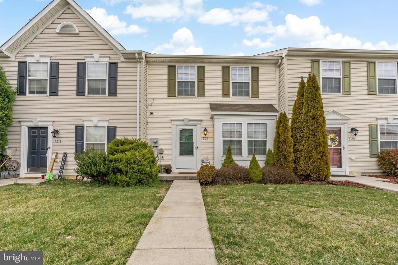 123 Checko Ct - Photo 2 of 21