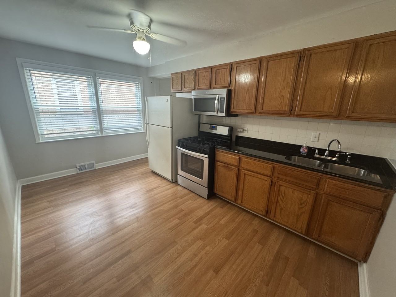 4848 Hull St ##1e - Photo 5 of 11