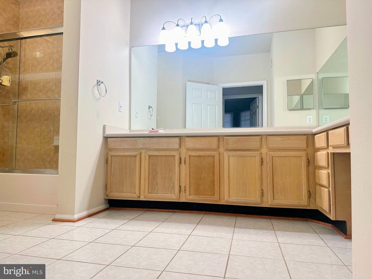1600 Spring Gate Dr - Photo 5 of 5