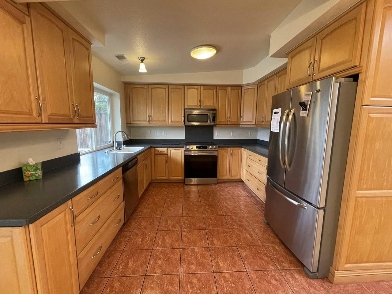 232 Inca Place - Photo 2 of 18
