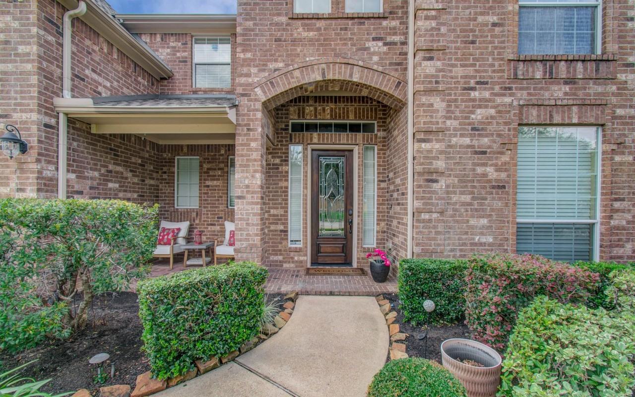 21331 Parham Cir - Photo 5 of 48