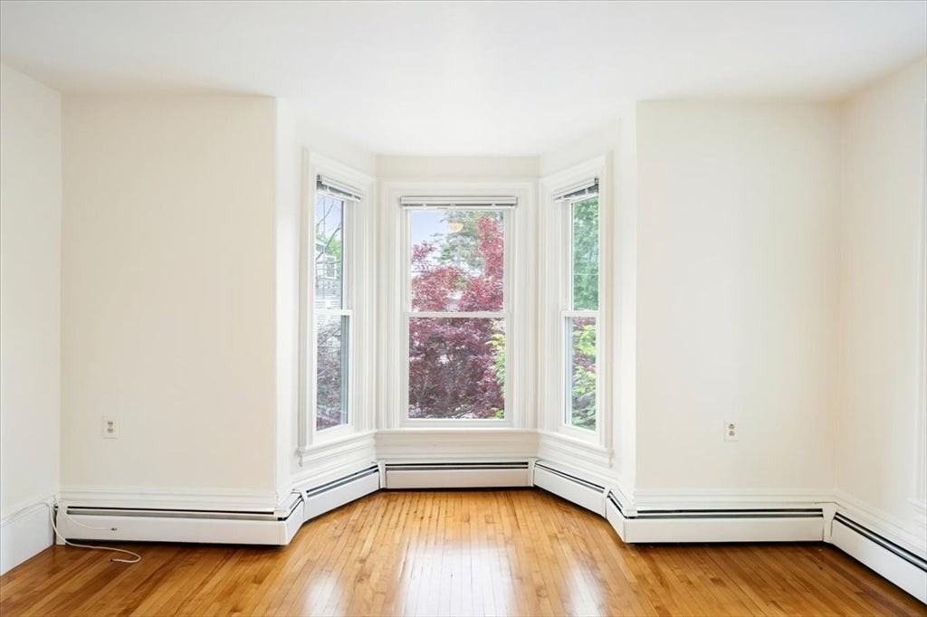 75 South St - Photo 5 of 12