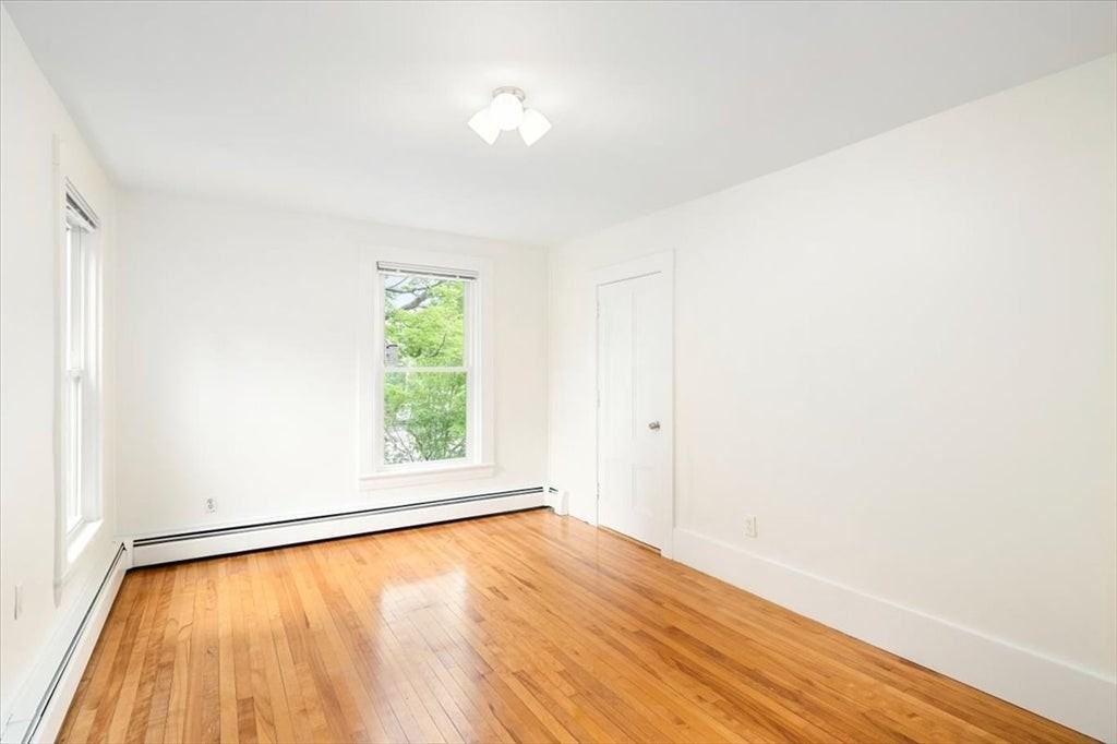 75 South St - Photo 7 of 12