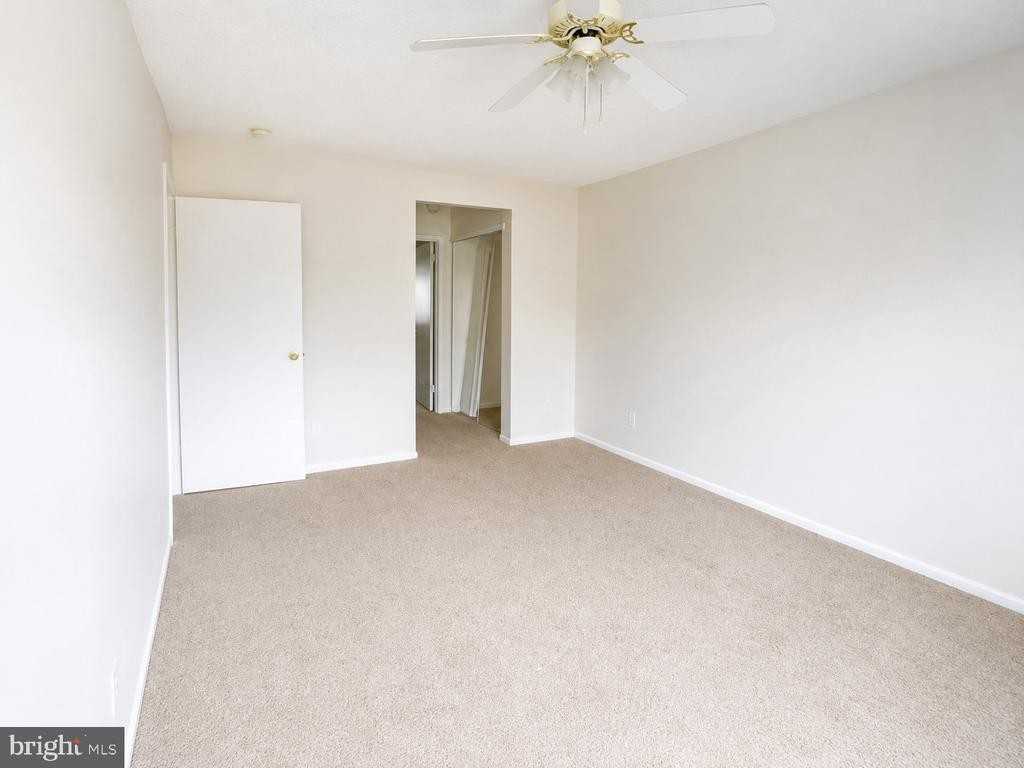 1407 Wharton Rd - Photo 7 of 10