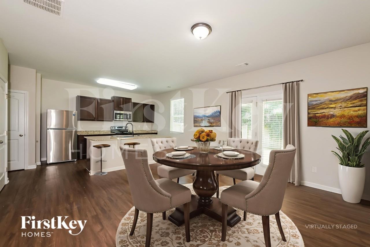 3186 Heritage Glen Dr - Photo 6 of 19