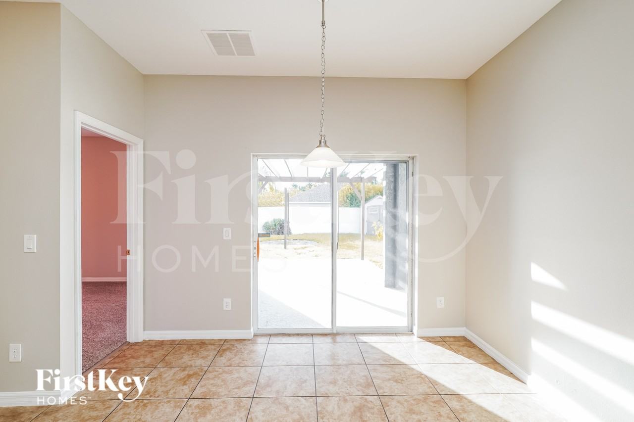 1823 Ribbon Falls Pkwy - Photo 3 of 16