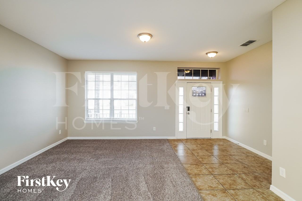1823 Ribbon Falls Pkwy - Photo 6 of 16