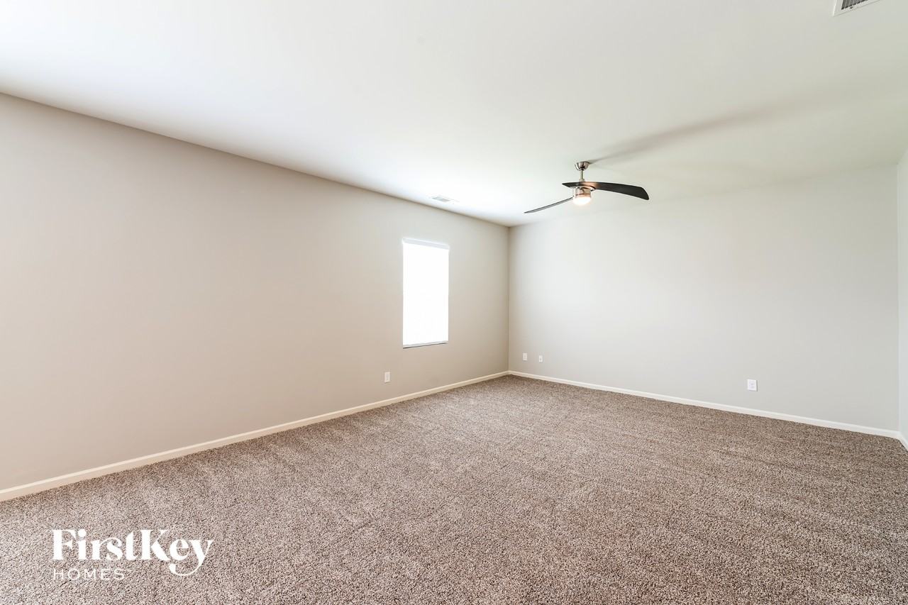 17 Apalachee Dr - Photo 2 of 15