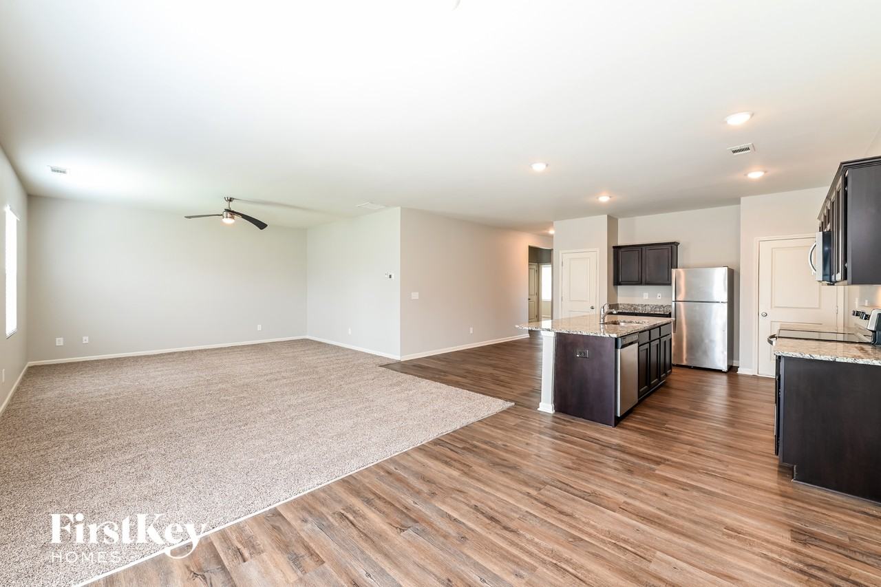 17 Apalachee Dr - Photo 4 of 15