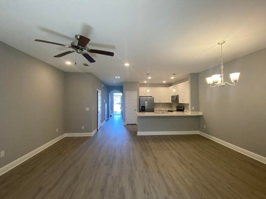 977 Skylark Rd - Photo 5 of 27