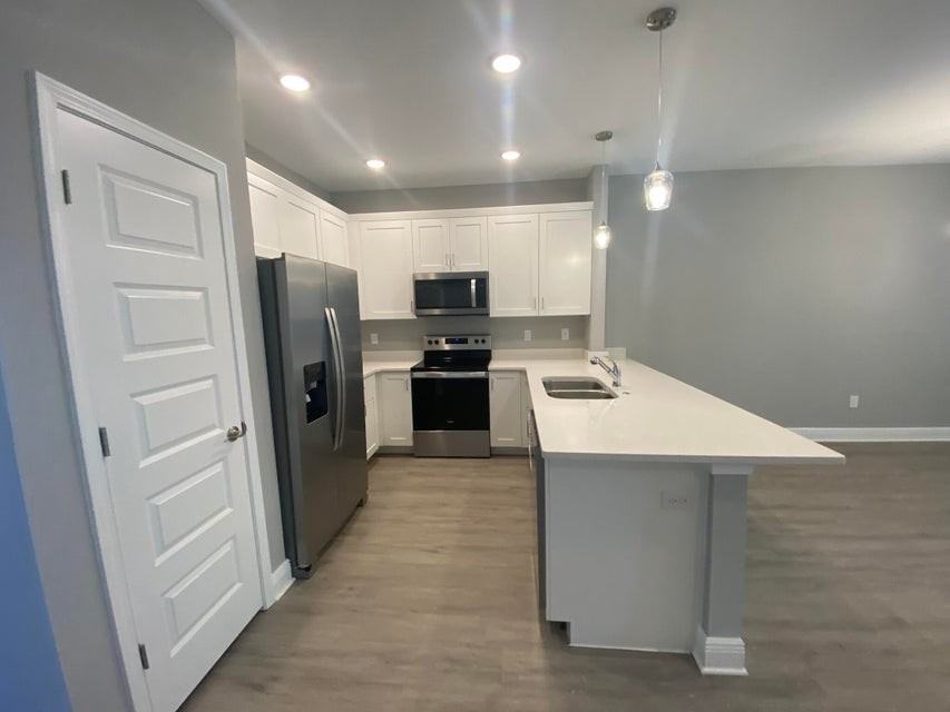 997 Skylark Rd - Photo 6 of 27