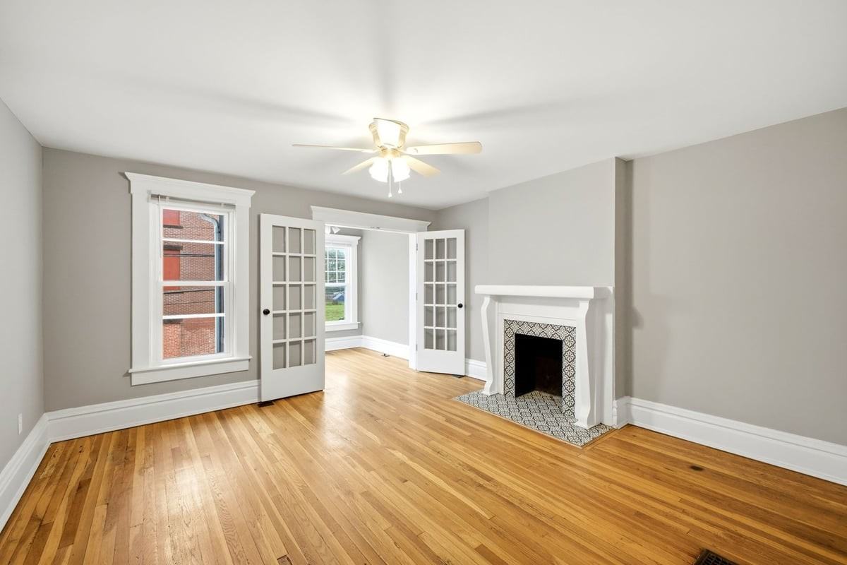 342 Taylor Ave - Photo 2 of 26