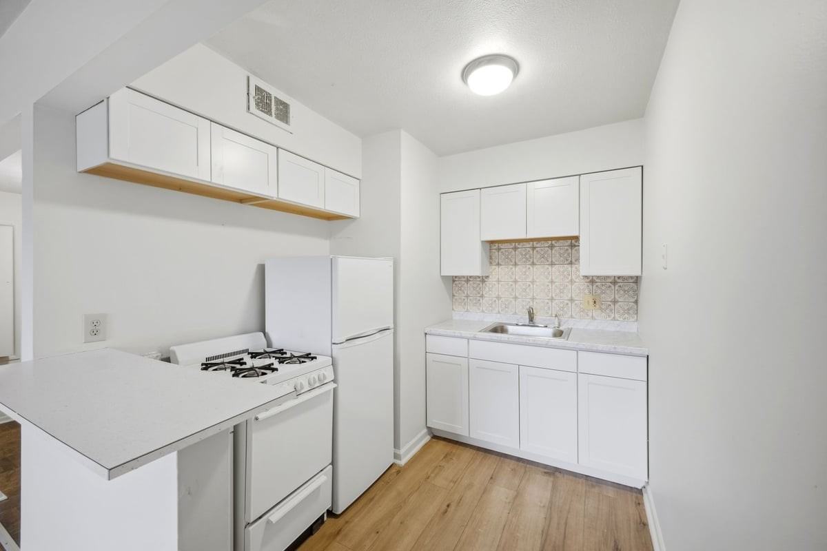 542 Riverview Dr #C2 - Photo 6 of 13