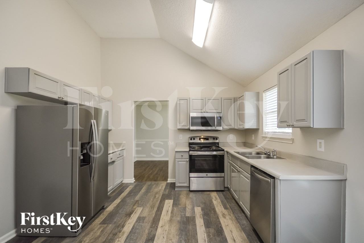200 Windscape Dr - Photo 6 of 18