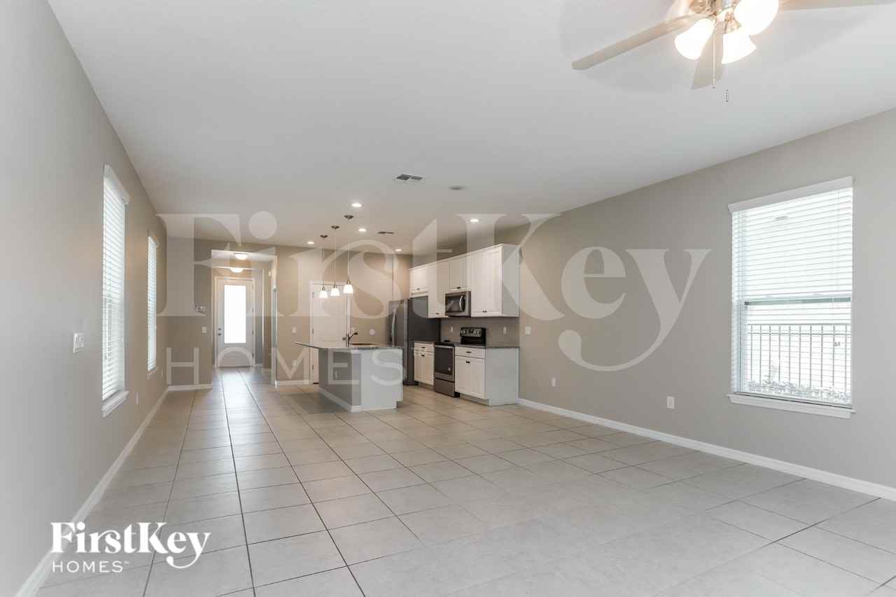 7143 Bowspirit Pl - Photo 4 of 19