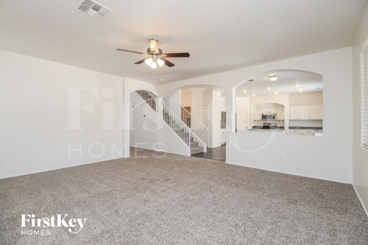 50 W Castle Rock Rd - Photo 3 of 15
