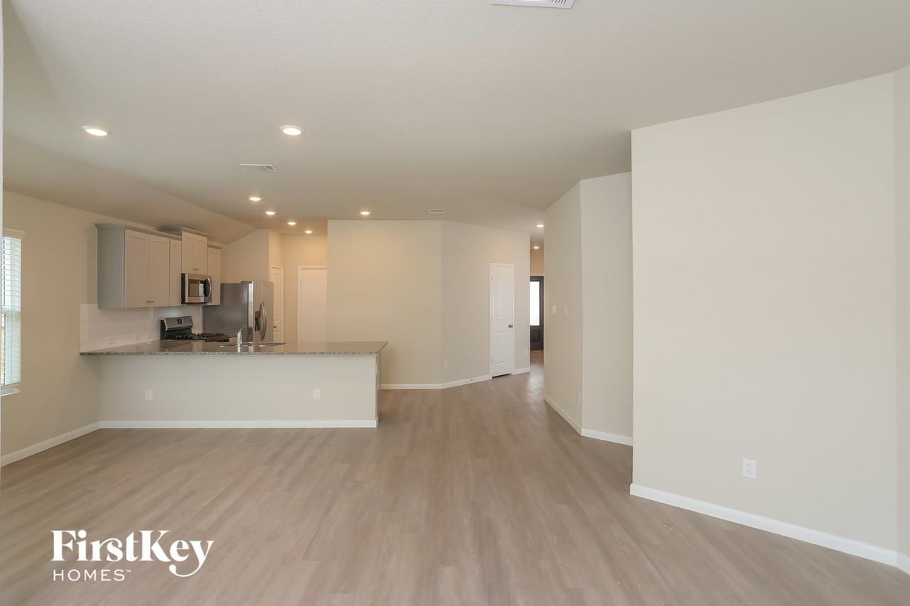 31753 Untrodden Way - Photo 2 of 15