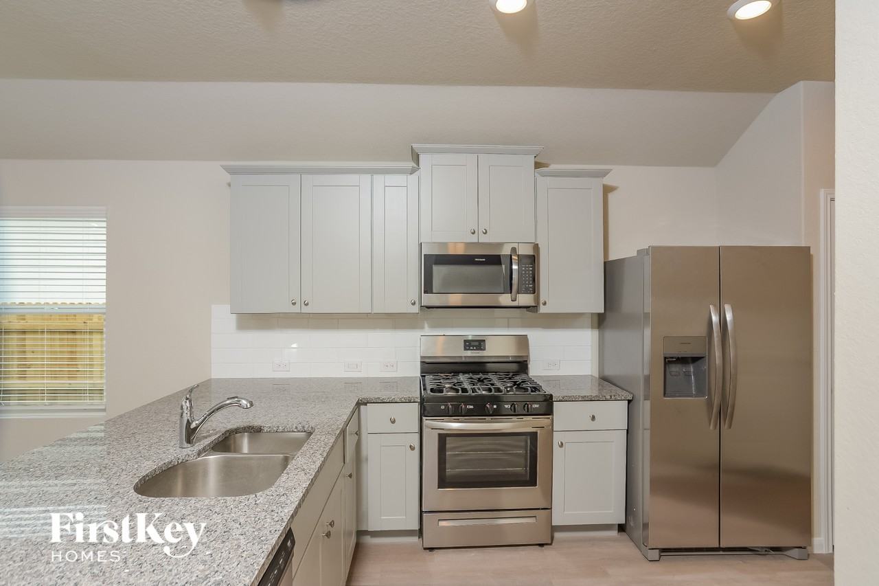 31753 Untrodden Way - Photo 6 of 15