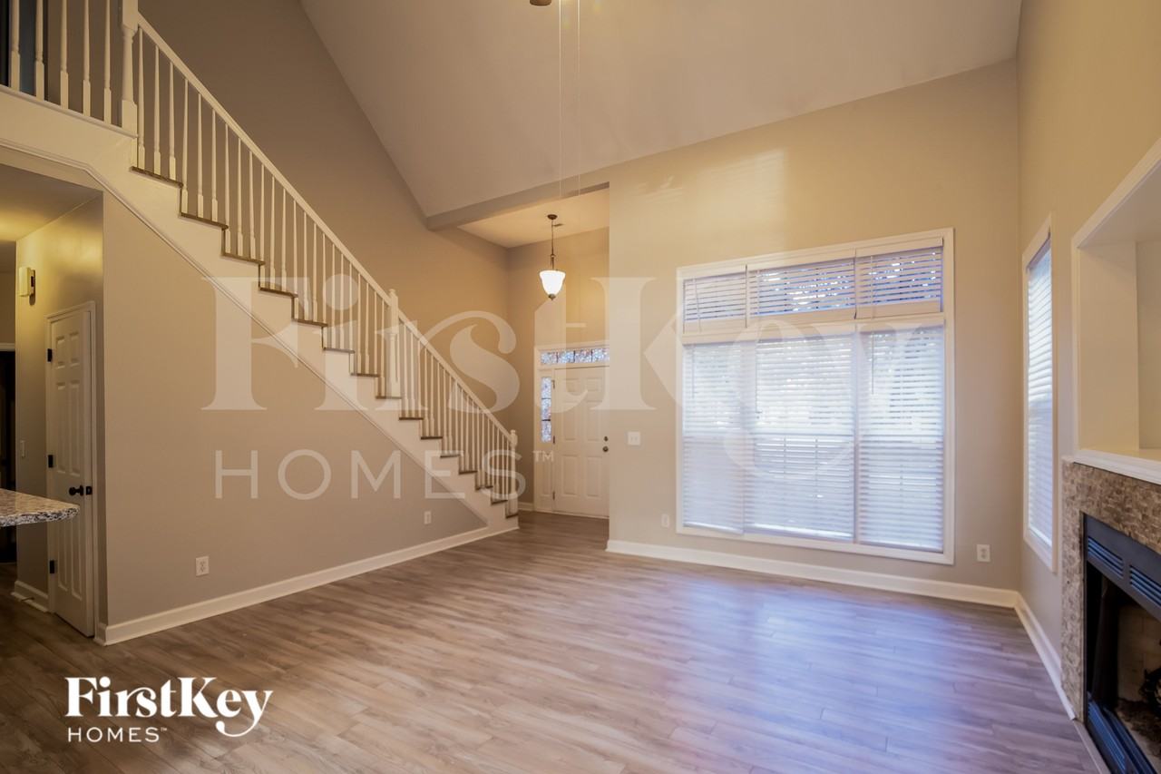 116 Scottswood Dr - Photo 5 of 18