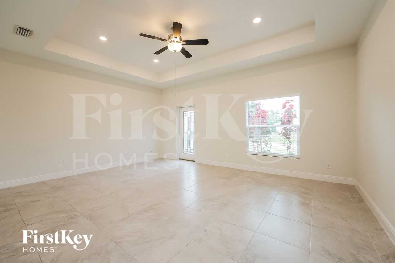 4451 Sargon Ave - Photo 4 of 17