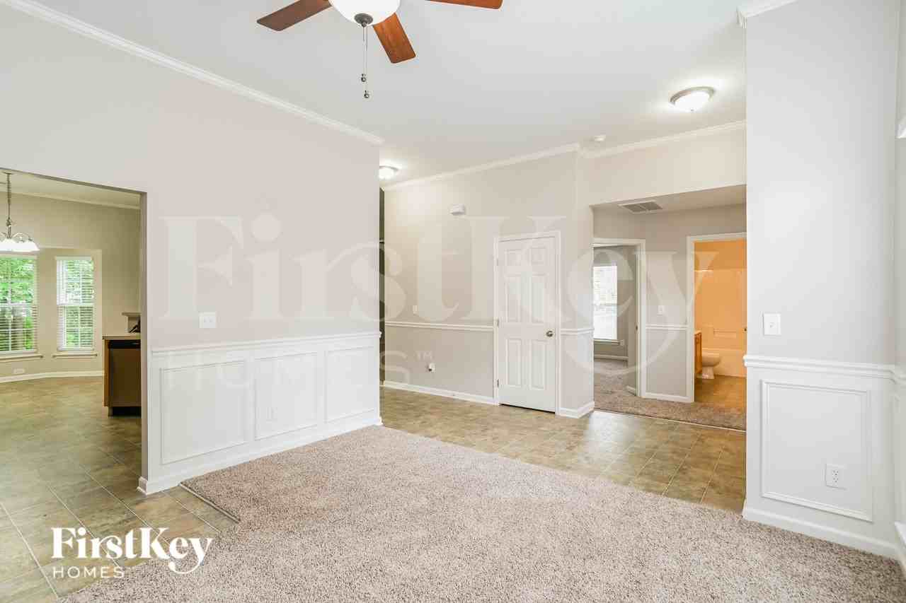 2015 Farmingham Ln - Photo 6 of 16