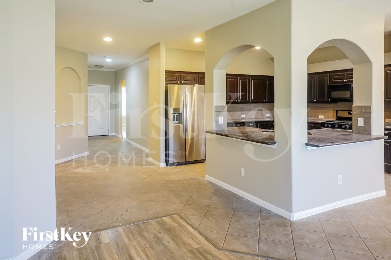 297 Country Crossing Cir - Photo 5 of 19