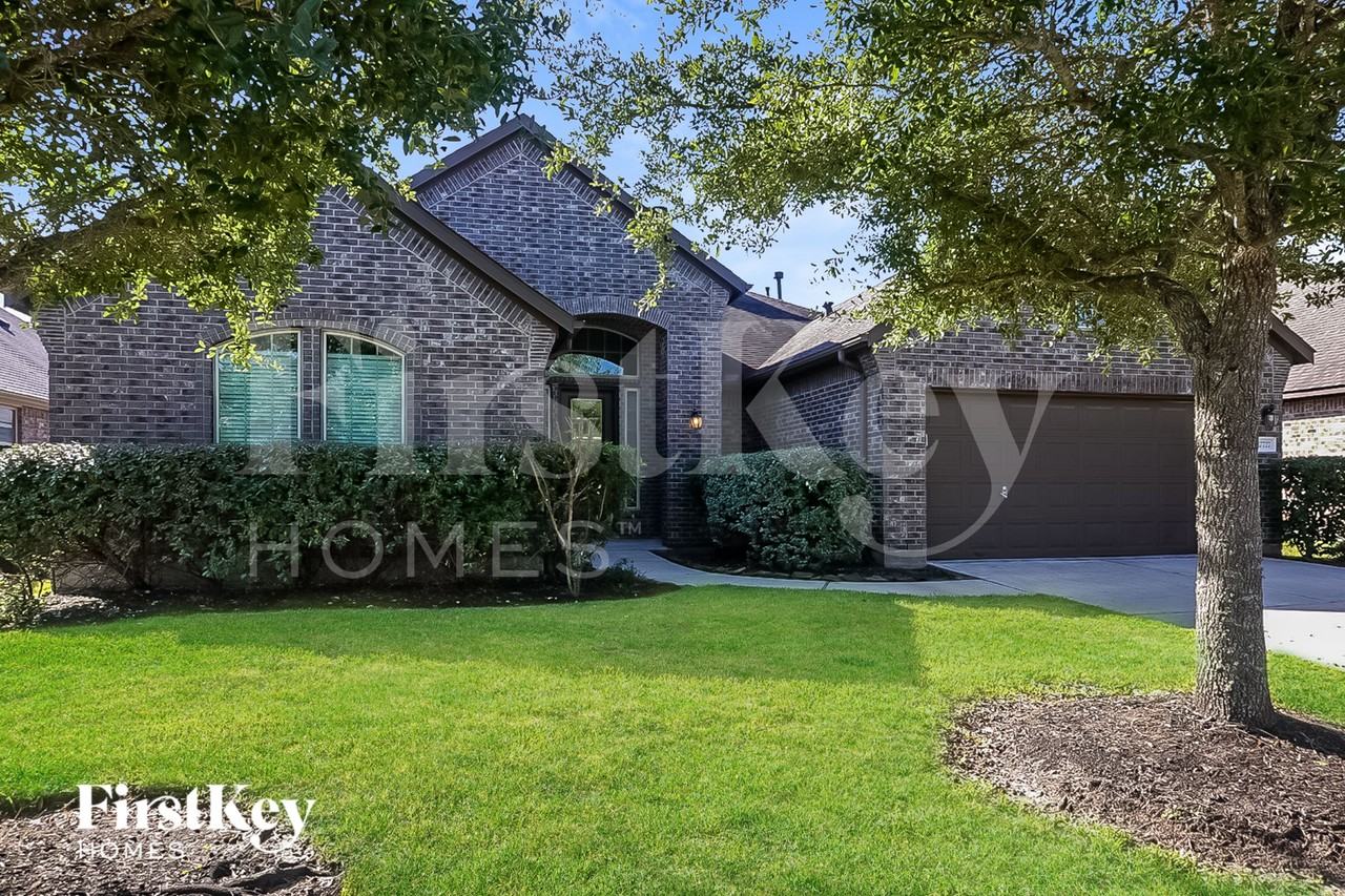 27727 Halls Farms Ln - Photo 2 of 19