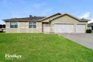 3002 45th St Sw - Photo 1 of 1