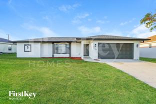 708 Ne 7th Ter - Photo 1 of 1