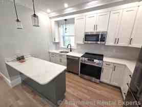 170 Webster Ave - Photo 1 of 1