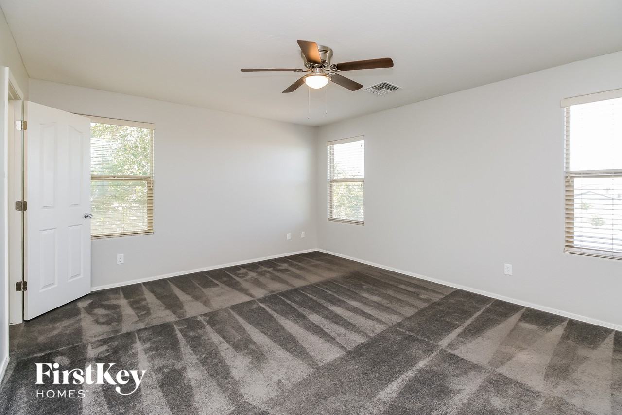 4190 W Federal Way - Photo 7 of 15