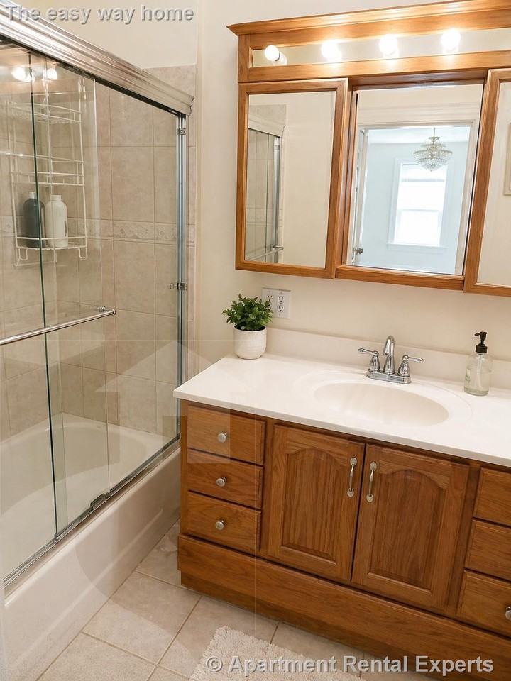6 Lincoln Ave - Photo 4 of 11