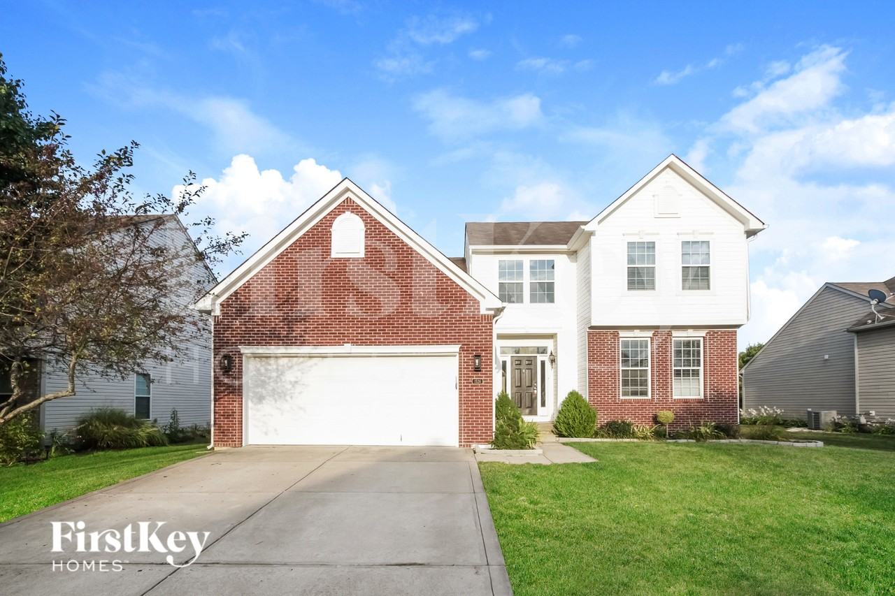 1526 Old Thicket Ct