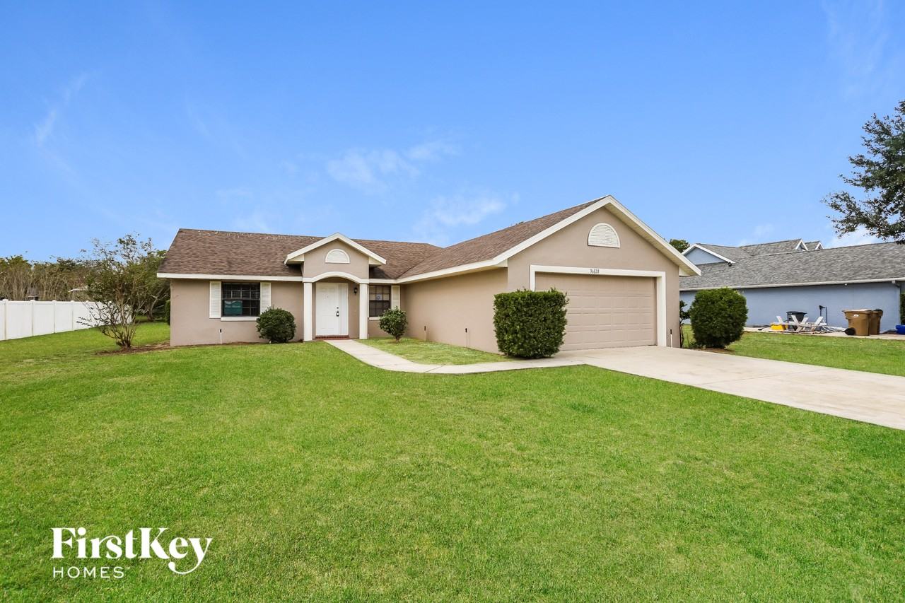 36828 Sundance Dr - Photo 2 of 15