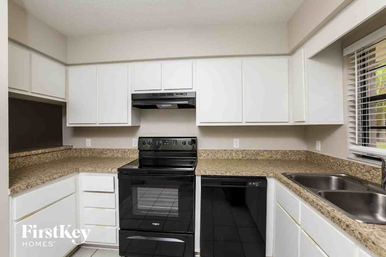 36828 Sundance Dr - Photo 7 of 15