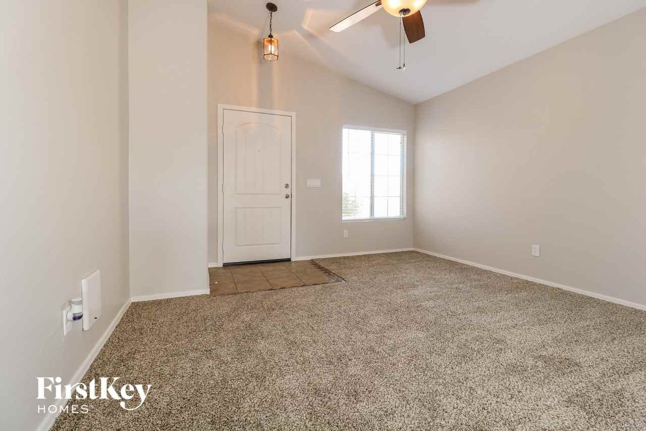 1071 S 224th Ln - Photo 3 of 15