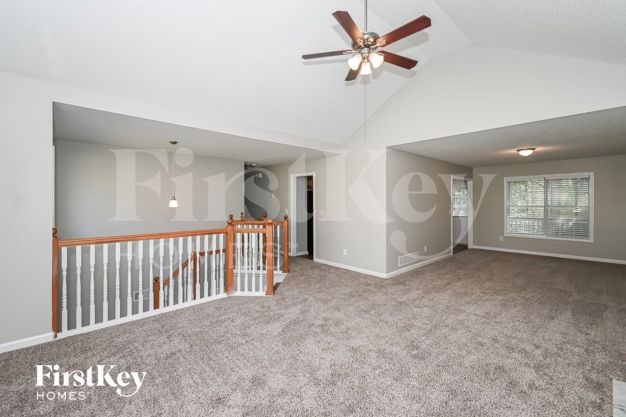 7775 Poppy Dr - Photo 4 of 18