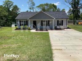 featured image of 284 Southcircle Dr Nw
