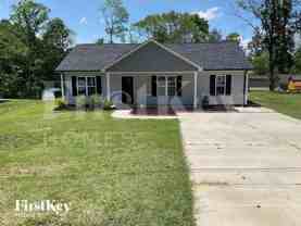 284 Southcircle Dr Nw - Photo 1 of 1