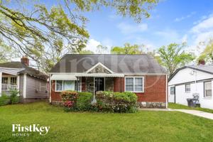 featured image of 2276 Dauphine St