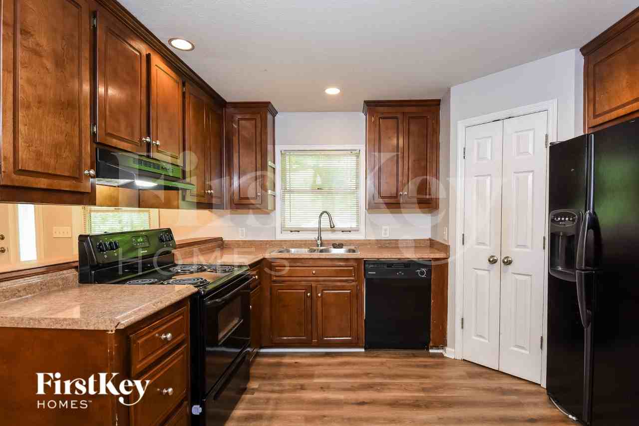 155 Sweetwater Creek Cv - Photo 6 of 15