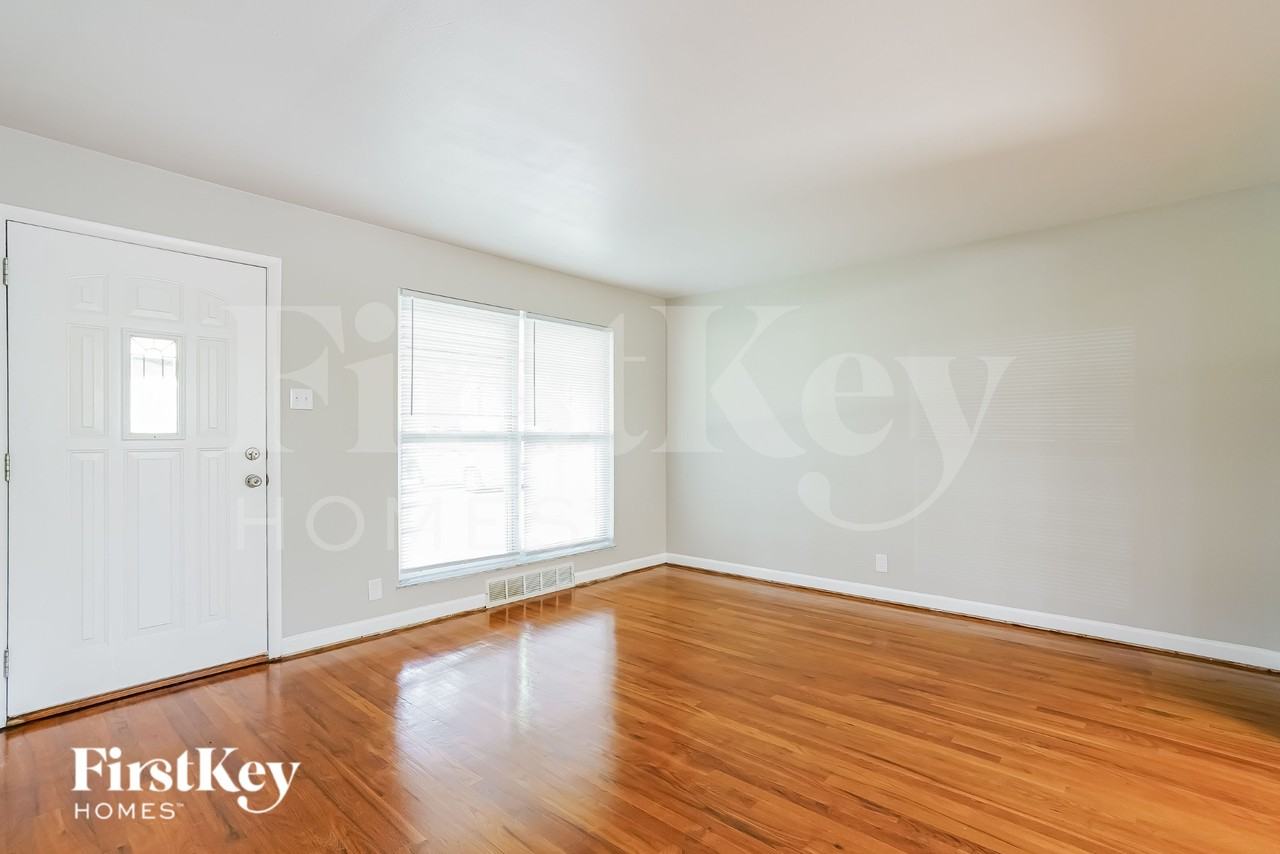 4116 Brevity Dr - Photo 2 of 18